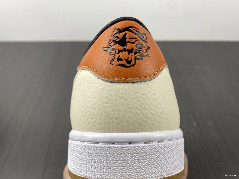 DH6932-100 Tiger - Jordan Year OG the 1 Low of 1103